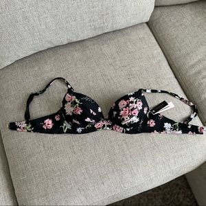Victoria’s Secret Swim 32B - push up (NWT)